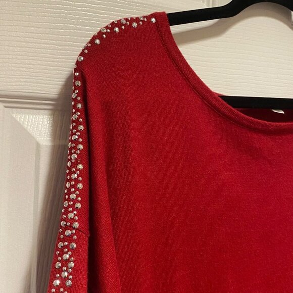 NWT Isela Scarlet Red Embellished Long Sleeve Round Neck Pullover Sweater Size L - Picture 2 of 6